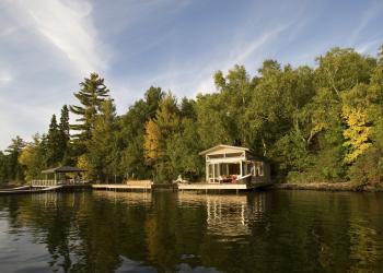 Vacation rentals in Lake of the Woods - HomeToGo