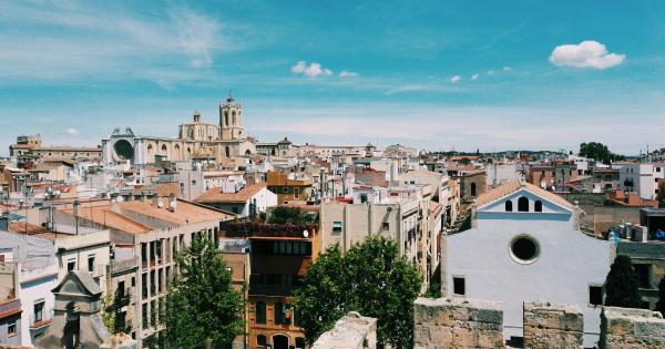Ferienwohnungen in Tarragona: Urlaub in der historischen Küstenstadt - HomeToGo