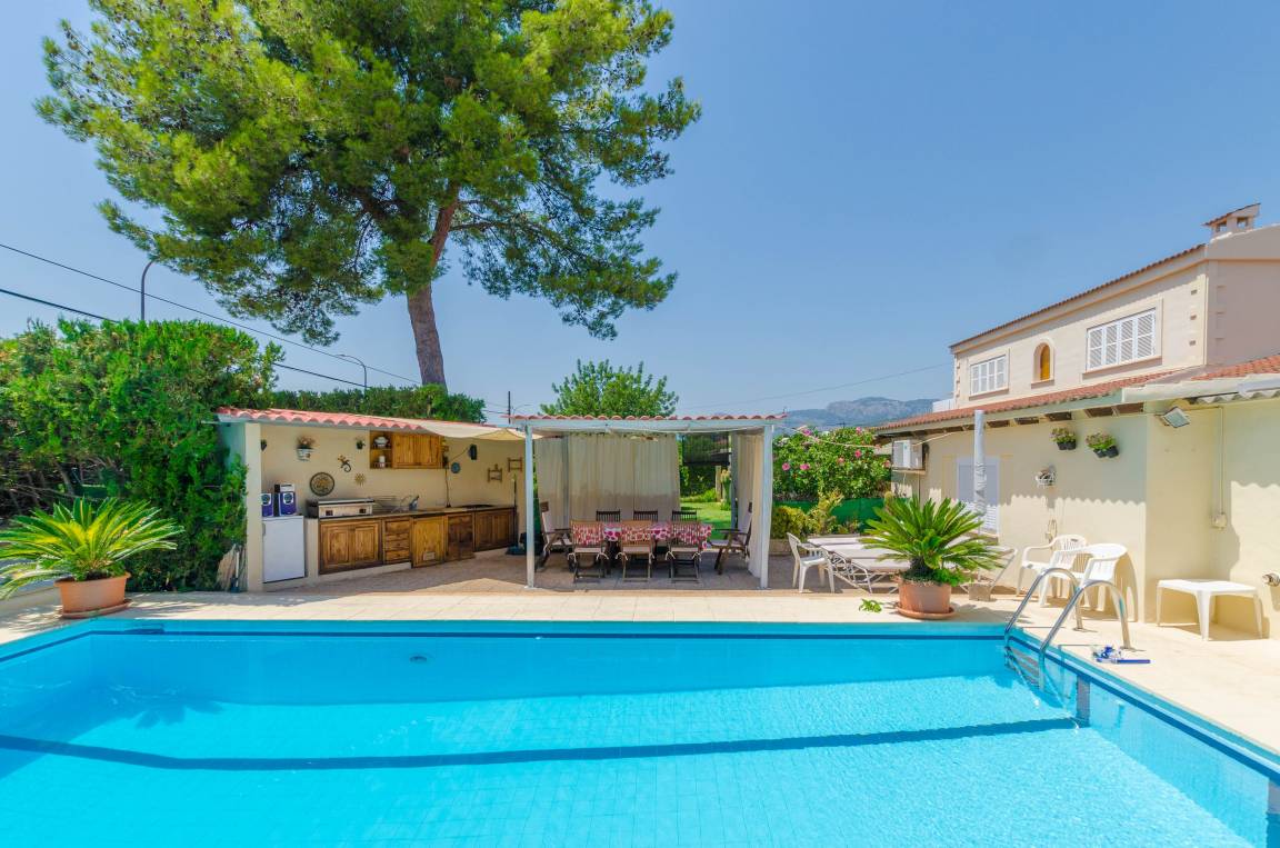 Hauptansicht vom Villa: EL PRADILLO - Ferienhaus für 6 Personen in PALMANYOLA.