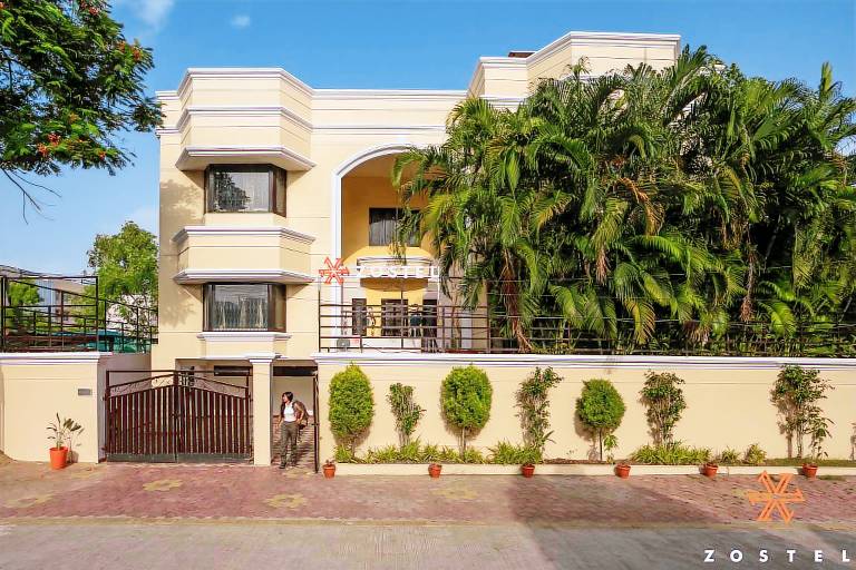 Zostel Indore