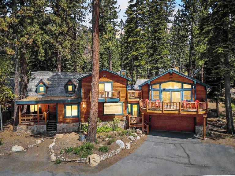 Cabin  Northstar