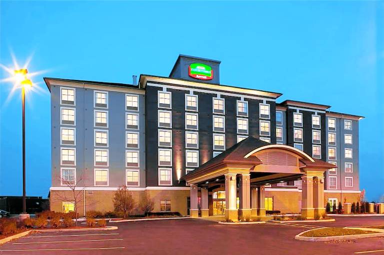 Courtyard by Marriott London