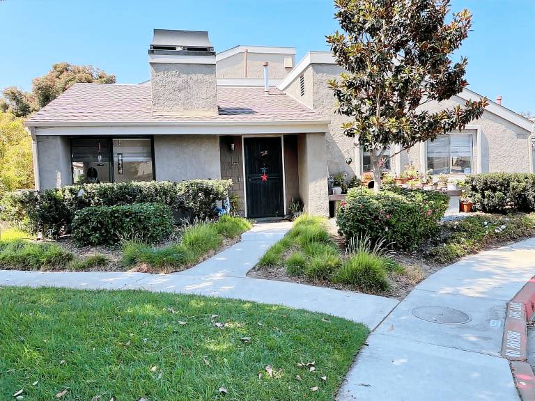 Condo Costa Mesa