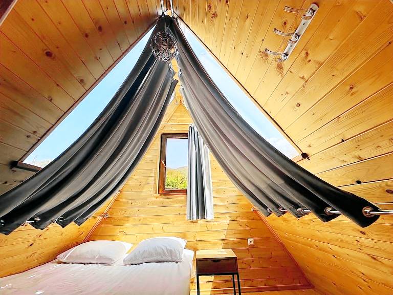 Cabin Gosh