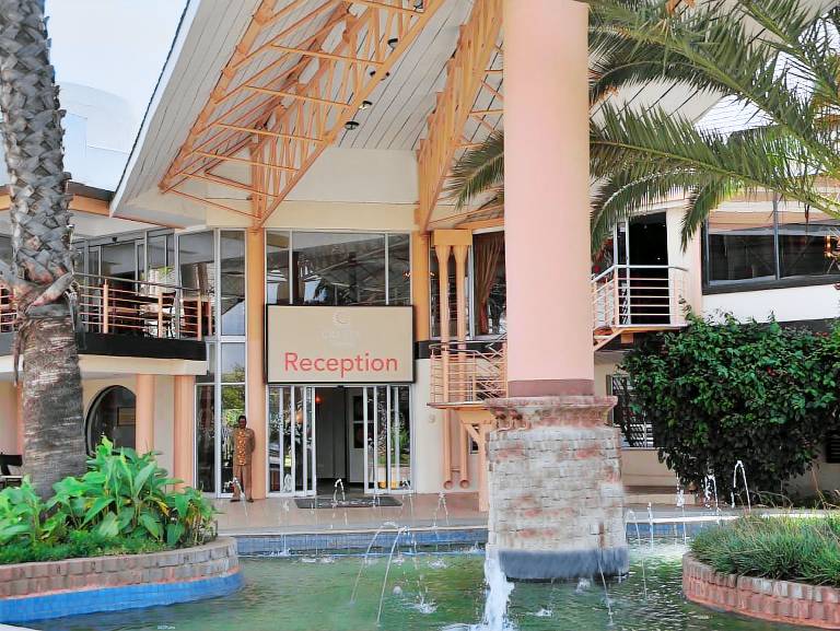 Cresta Thapama Hotel