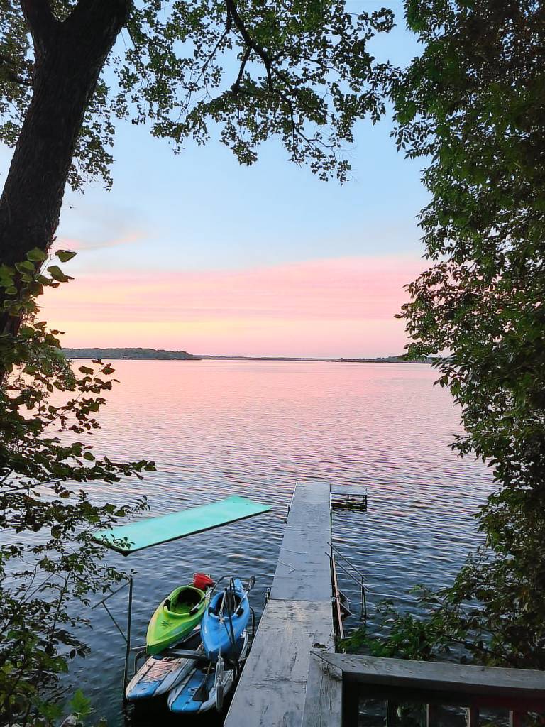 House Battle Lake