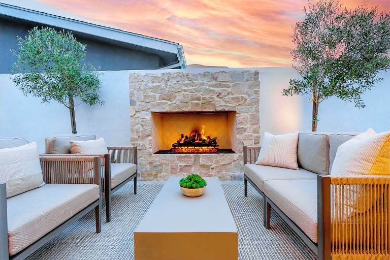 House Costa Mesa