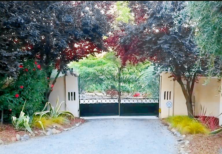House  Atascadero