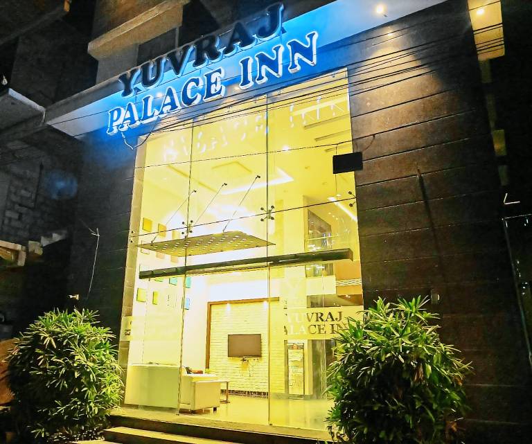 Yuvraj Palace Inn