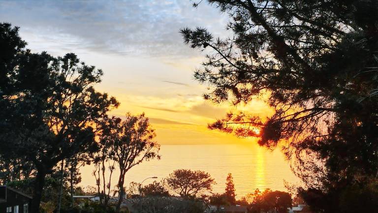 House Del Mar Heights