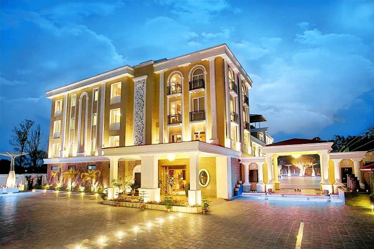 The Four Vedas Hotel & Resort