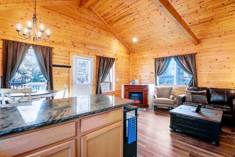 Cabin Woodland Park