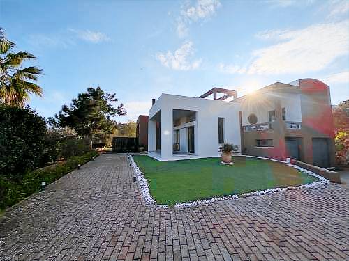 205 m² Villa