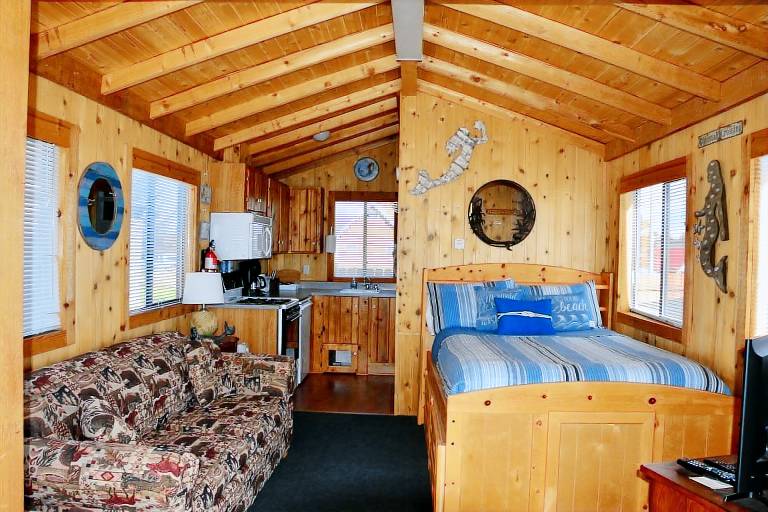 Cabin Homer