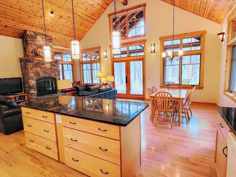 Cabin Mazama