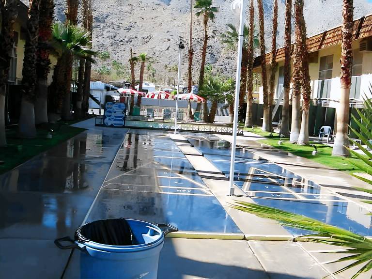 Motel Taquitz River Estates