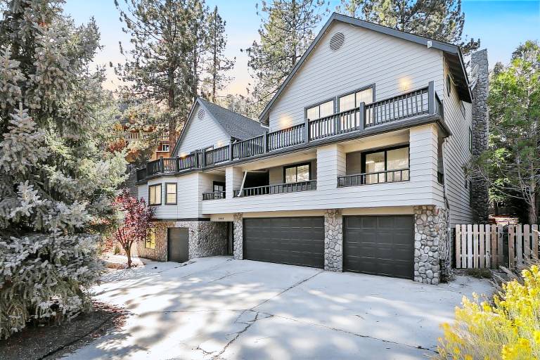 Villa  Pine Mountain Club