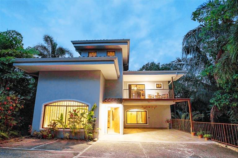 House  Manuel Antonio