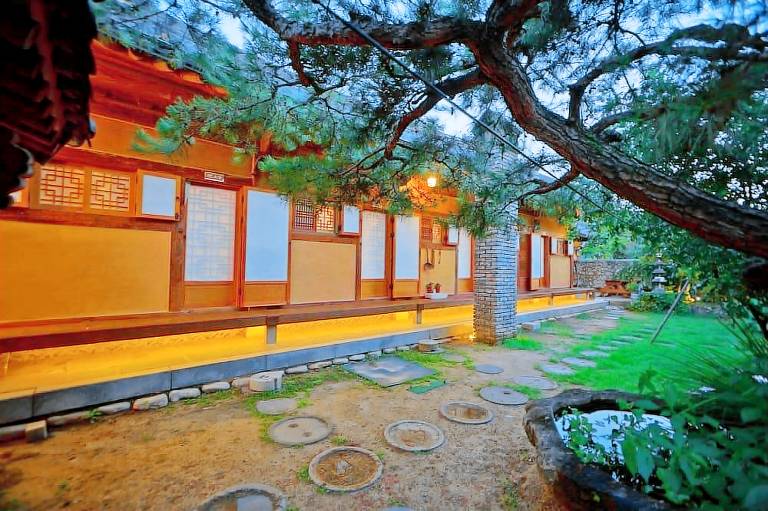 Hanok goeul