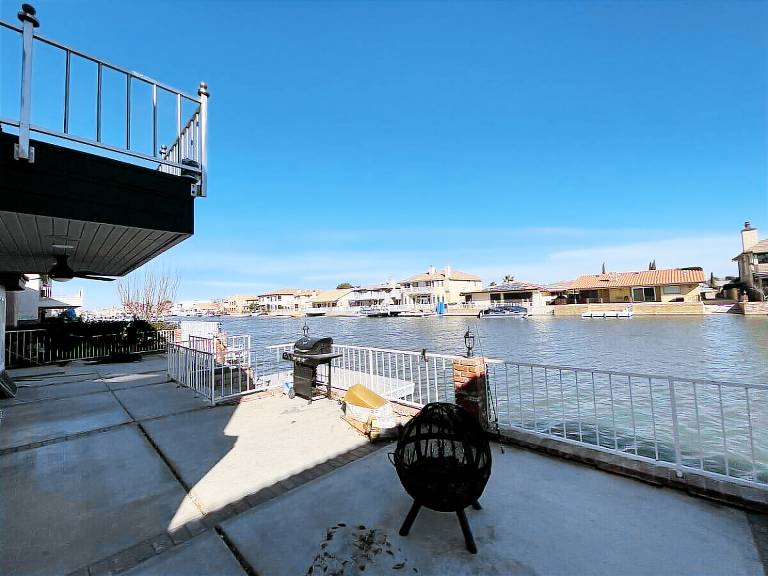 House Victorville
