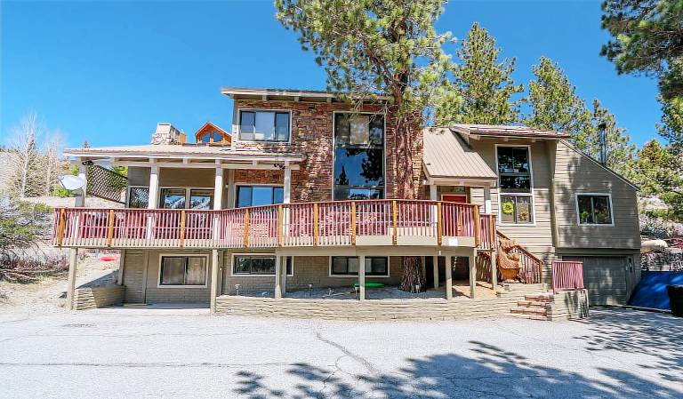 House June Lake