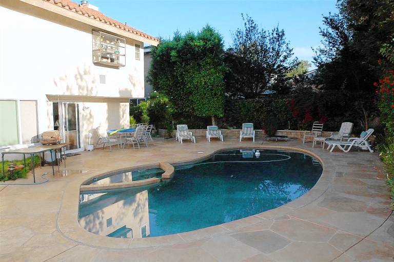Private room  Moorpark