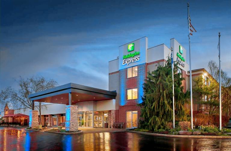 Holiday Inn Express Akron Nw Fairlawn By IHG