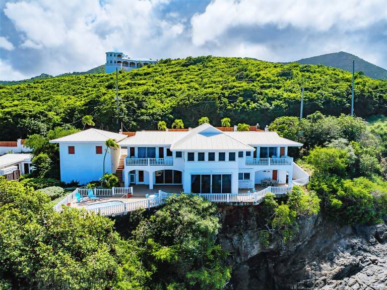 House  La Vallee