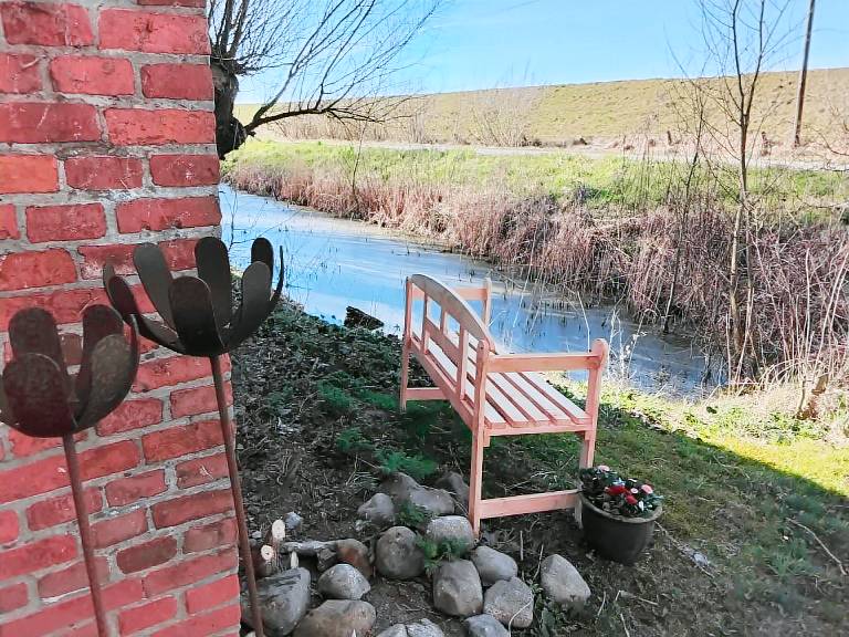 Ferienhaus auf zwei Etagen mit Gartennutzung