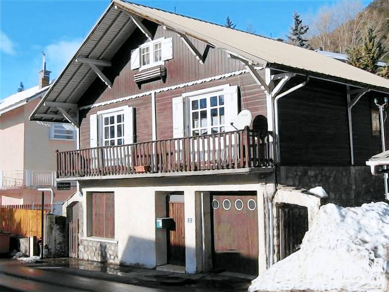 Holiday Accommodation Lettings In Briancon From Hometogo