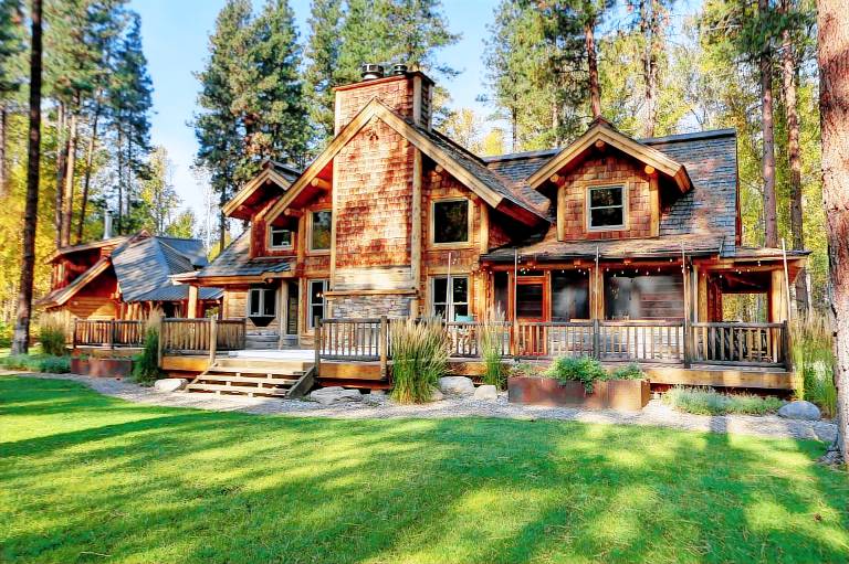 Cabin  Mazama