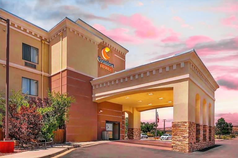 Comfort Suites Gallup East Route 66 and I 40