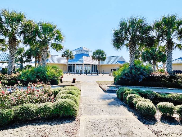 Condo Litchfield Beach