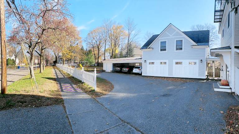 House Burlington