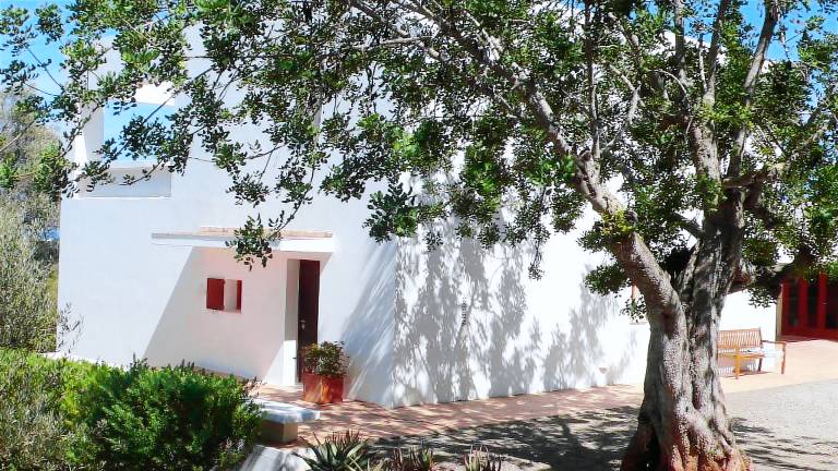 White House Ibiza Modernist Design Can Perez