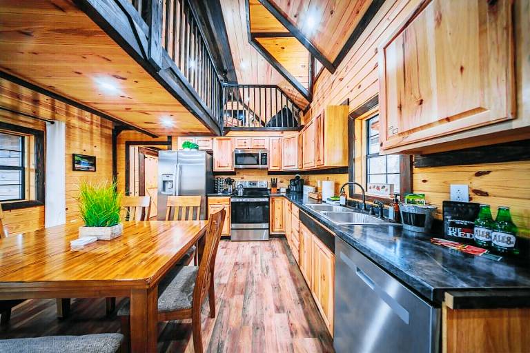 Cabin  Campton
