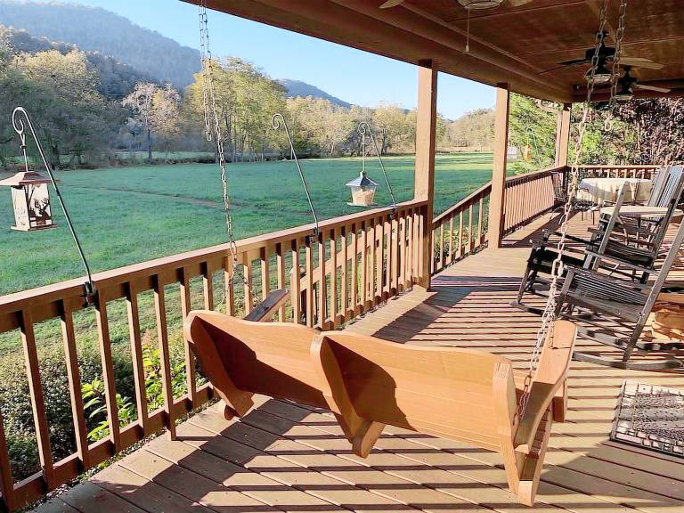 Cabin  Hiawassee
