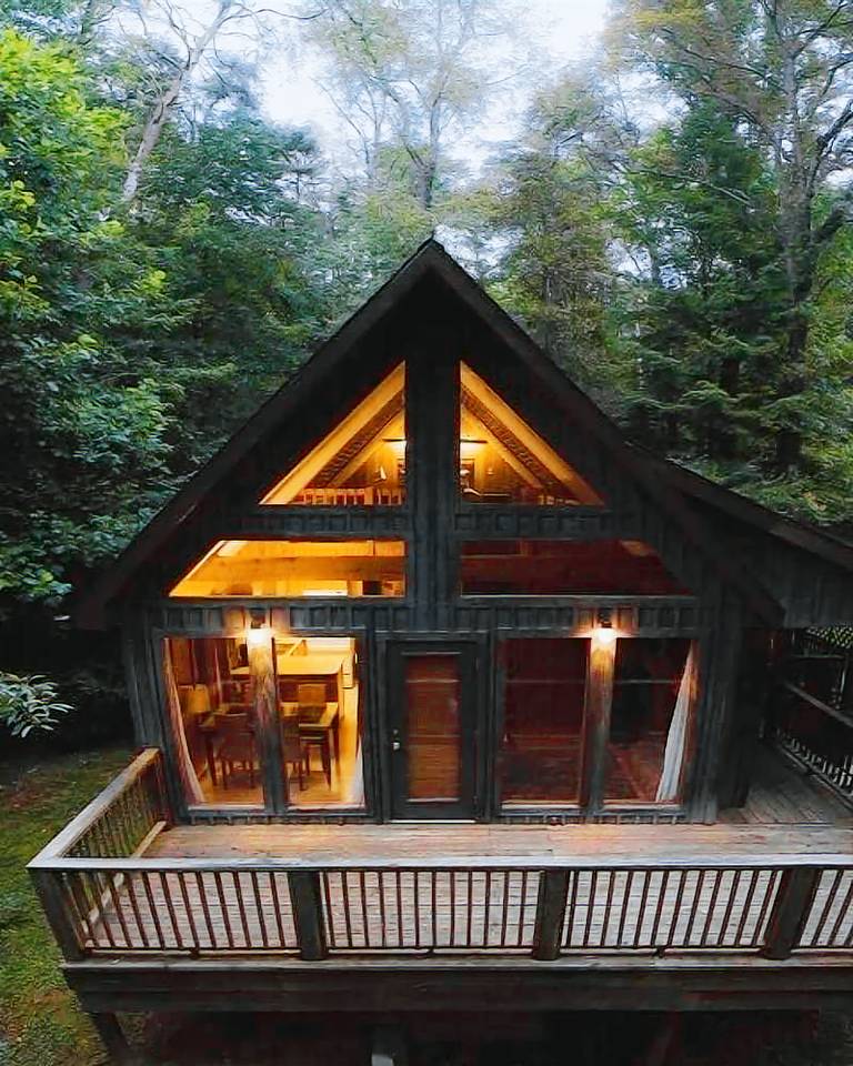 House Hocking Hills