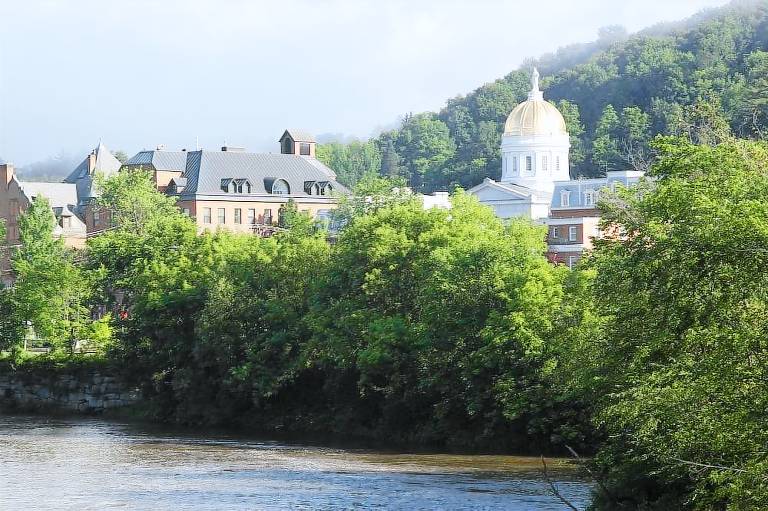 Capitol Plaza Hotel Montpelier Tapestry Collection by Hilton
