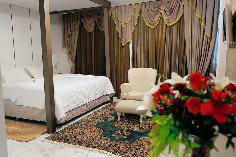 Pak Suítes Hotel