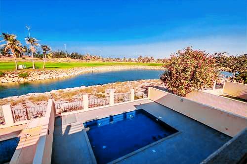252 m² Villa