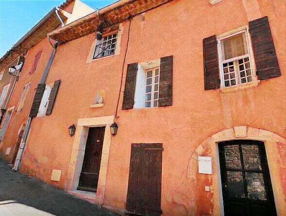 Casa Roussillon