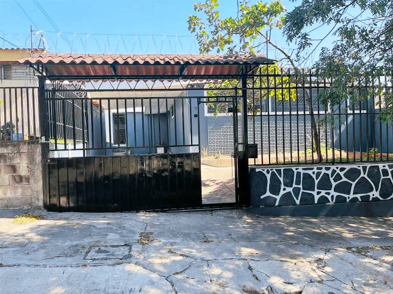 House Colonia Miramonte
