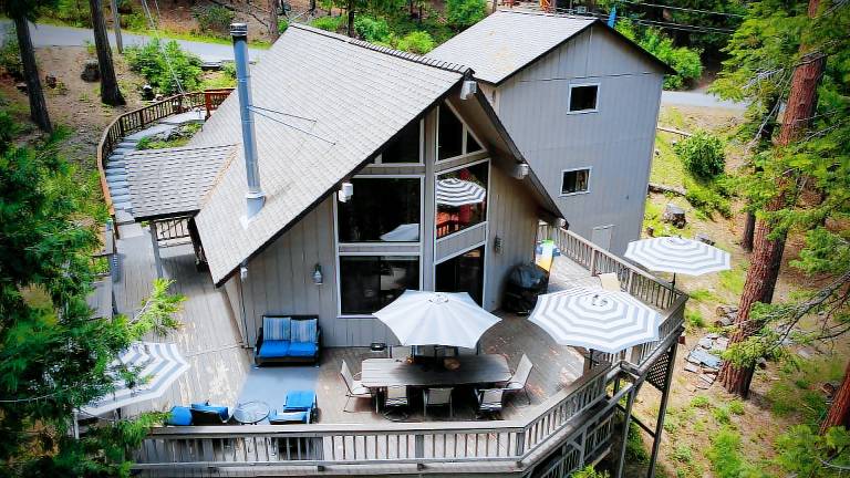 House Pinecrest