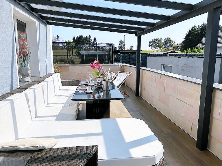 Traumwohnung im Grünen Terrasse WLAN TV Parkplatz
