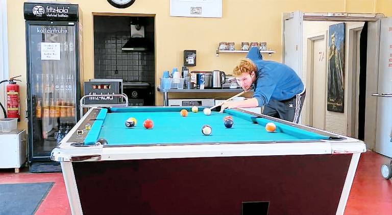 instant Sleep Backpacker Hostel