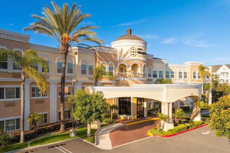 Hotel Marguerite Anaheim Garden Grove Trademark Collection by Wyndham
