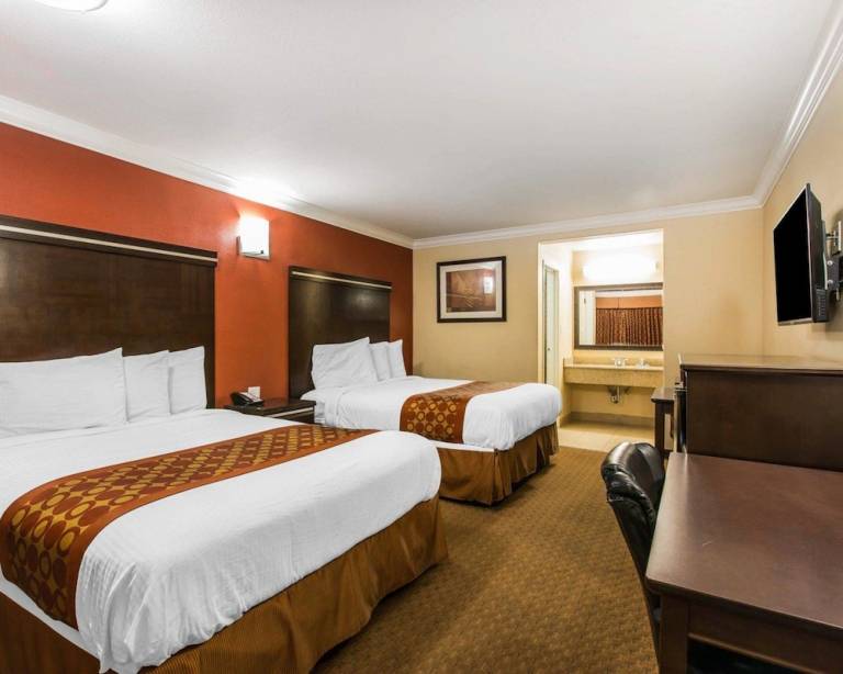 Motel  Corona