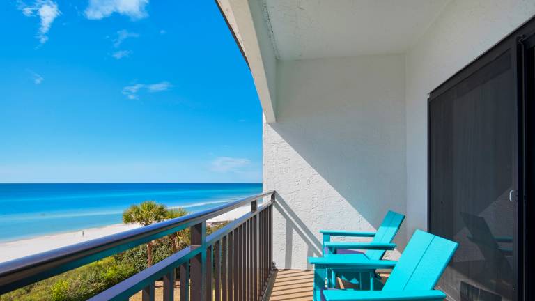 Pleasant Holiday Apartment in Santa Rosa Beach with Pool + Beautiful Views