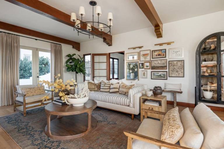 Villa Mission Valley West